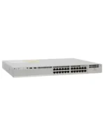 Switch Cisco C9200-24P-E 24 ports Gigabit PoE+, double alimentation, module C9200-NM-4X avec 4x SFP+ 10Gb, manageable, Layer 2/3